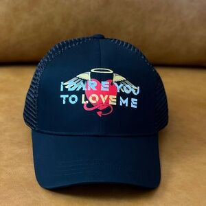 Vardiel Trucker hat - I dare you to love me